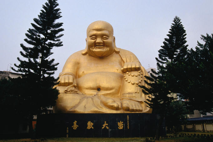 Buddha statue at Paochueh Temple.
