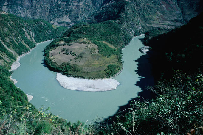 Lonely Planet:Roads Less Travelled China itinerary
