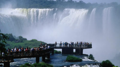 Iguazú Falls & the Northeast