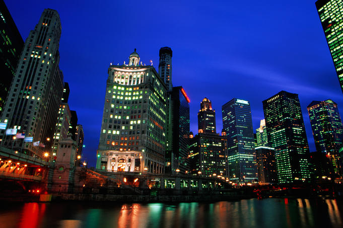 Chicago River and skyline at dusk.