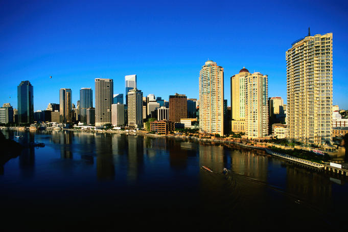 City skyline and Brisbane River.