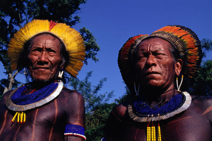 Portrait of two native indians.