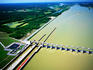 Lock and dam on Ohio River near Smithland.