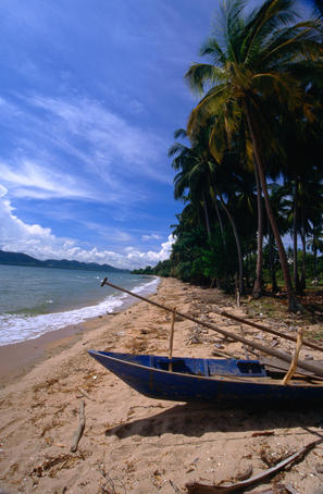 A fishing boat on one of the unspoilt beaches of Koh Tonsay in the Gulf of Thailand.